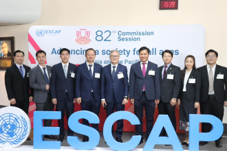  Lao Deputy Prime Minister Attends 82nd ESCAP Session in Bangkok